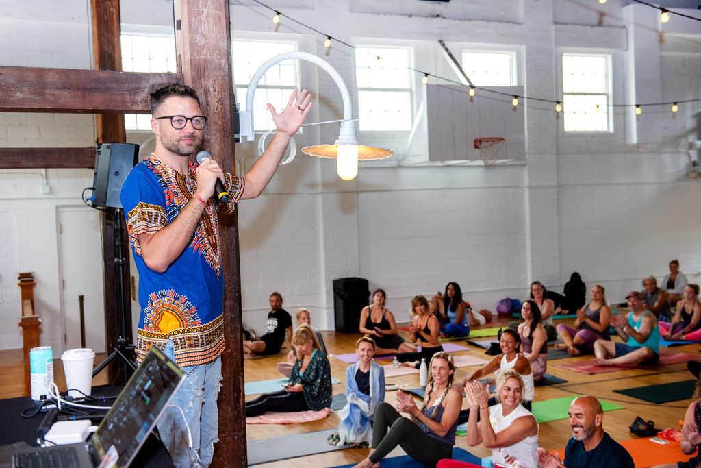 MC YOGI Master Class Yoga and Music Experience
